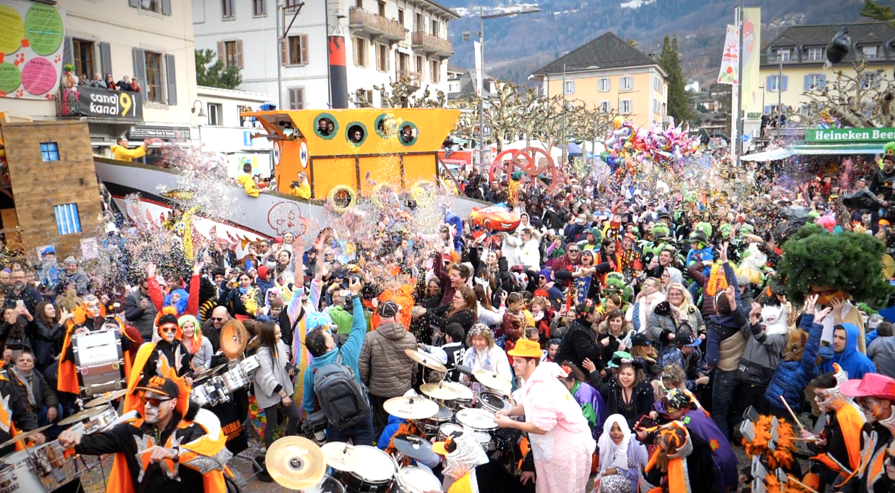 Carnaval de Monthey: plus de 55'500 spectateurs pour le Grand cortège
